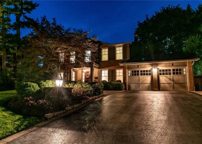 217-all-saints-crescent-oakville-W5806793-1