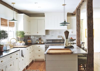 white-kitchen-ideas-wood-beams-jpeg